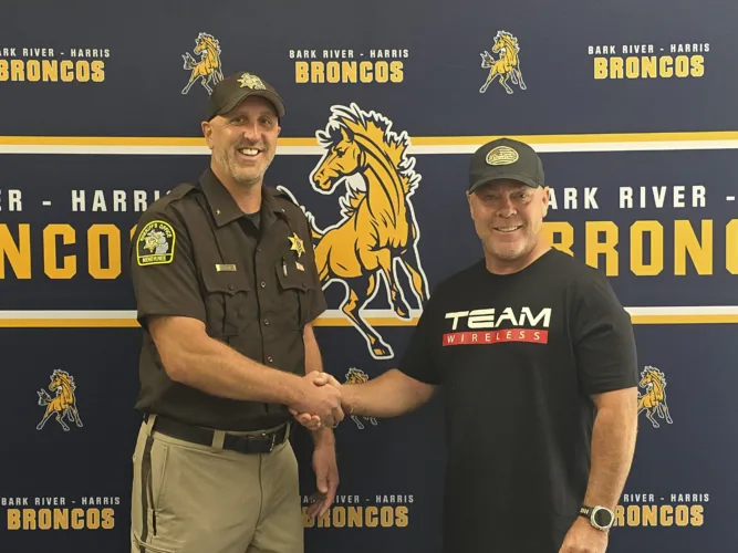 Bark River-Harris Schools to continue full-time School Resource Officer